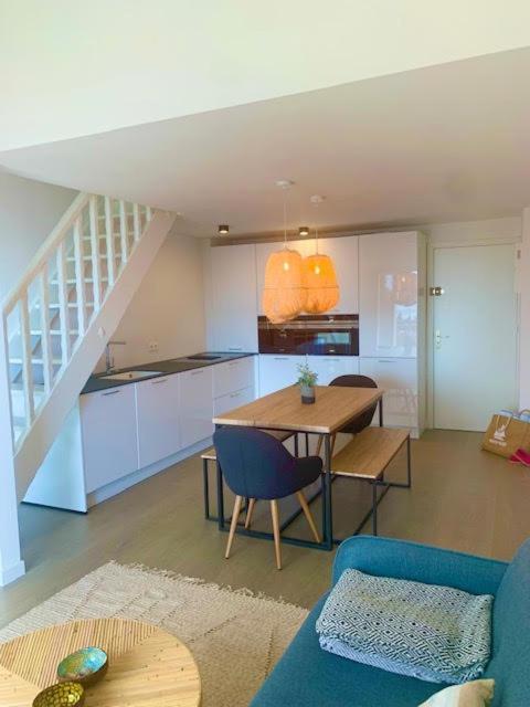 La Belle Vue-Charming Duplex Apartment With Sea View, 50 Meters From Beach And Private Parking แซ็งต์-ราฟาเอล ภายนอก รูปภาพ